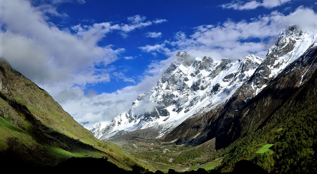 Kedarnath Valley — Himalayan Peaks